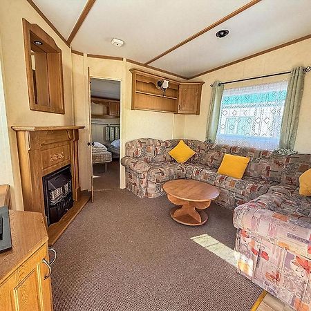 6 Berth Caravan By The Beach In Hunstanton In Norfolk, Pets Welcome Ref 13009L Ngoại thất bức ảnh